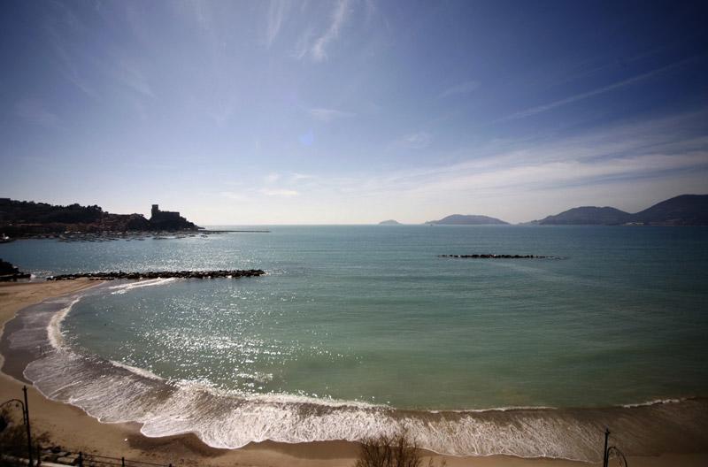 Il Terrazzo Sul Castello Lägenhet Lerici Exteriör bild